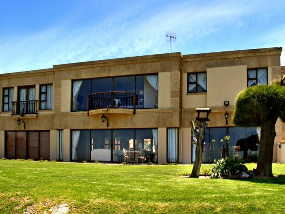 Casa Mia Guesthouse 테이블 뷰 외부 사진