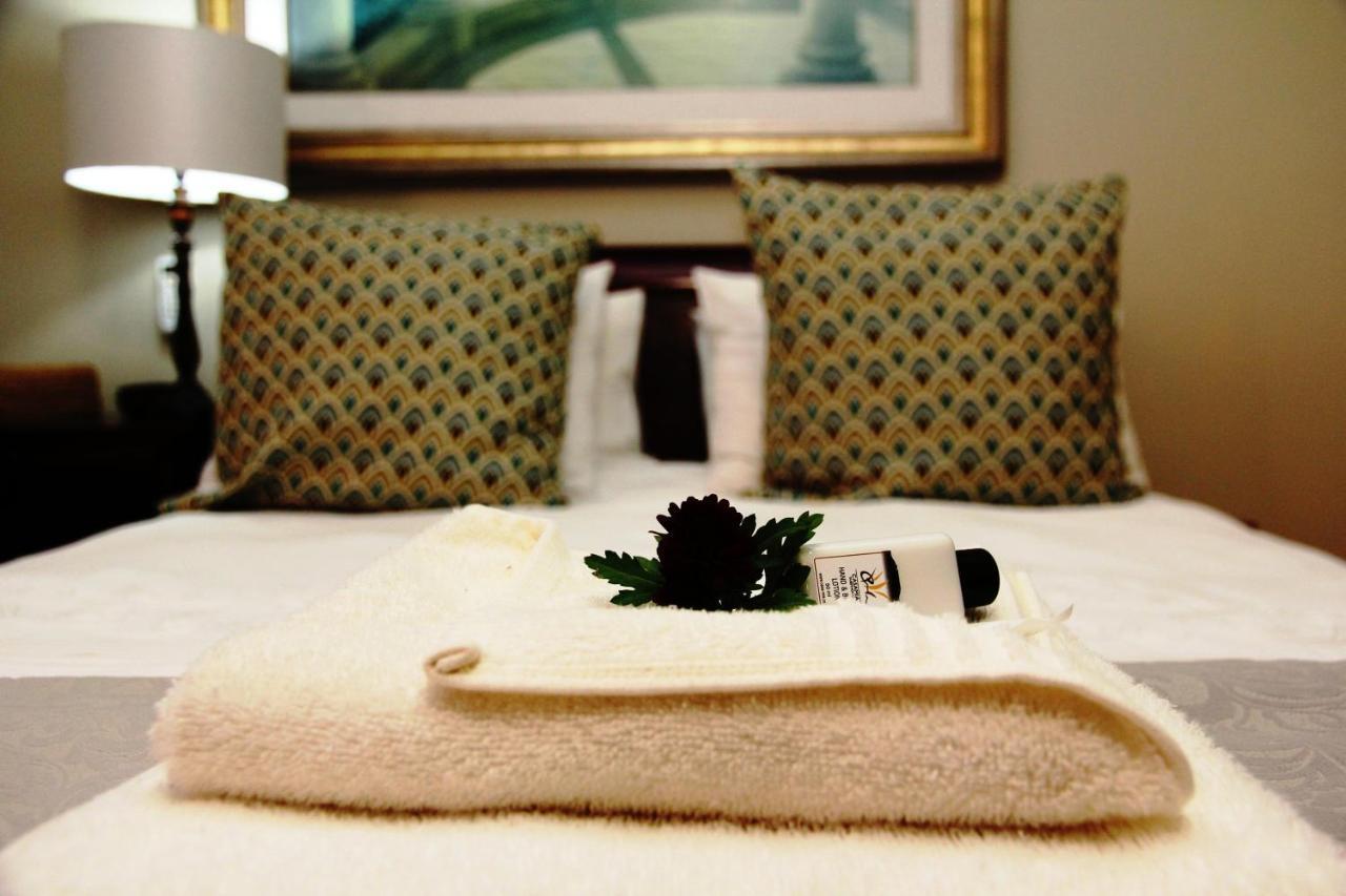 Casa Mia Guesthouse 테이블 뷰 외부 사진